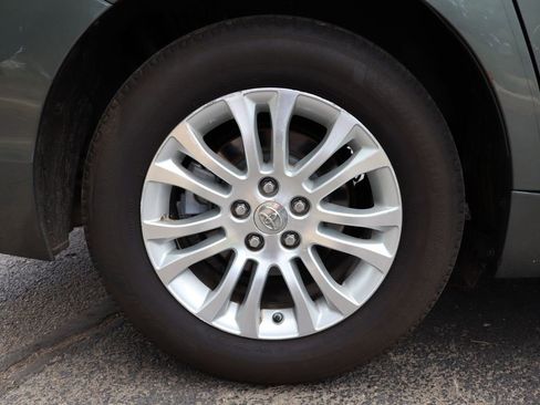 Used 2012 Toyota Sienna XLE image 45