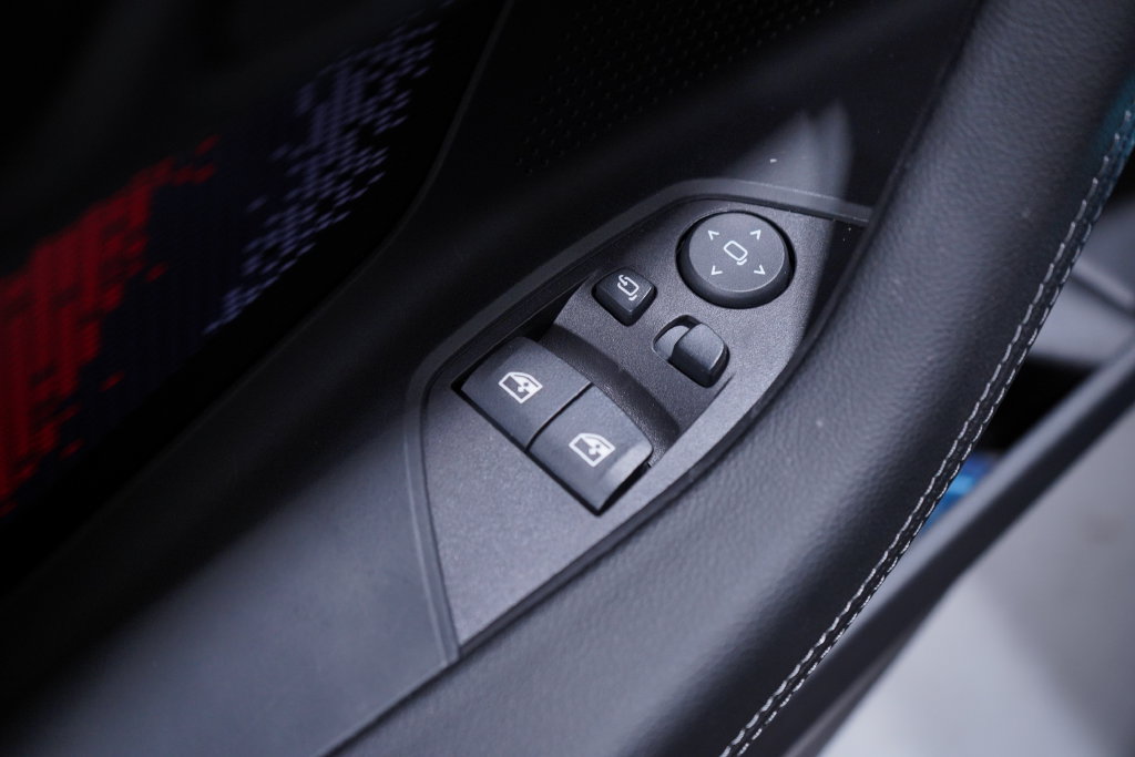 New 2026 BMW M2 w/ Lighting Package RWD image 20