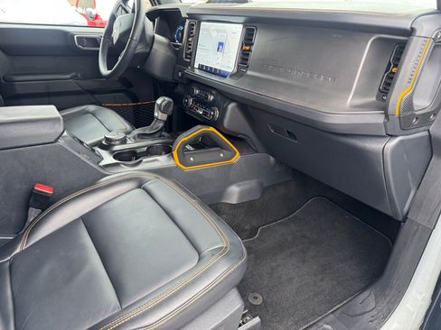 Used 2024 Ford Bronco Badlands image 21