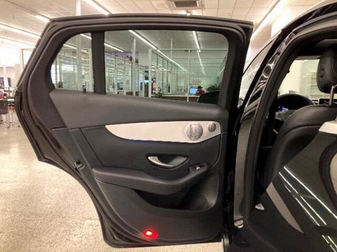 Used 2019 Mercedes-Benz GLC 300 4MATIC Coupe image 32