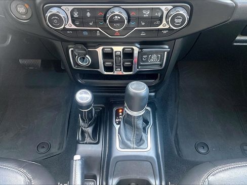 Used 2023 Jeep Wrangler Sahara w/ Cold Weather Group image 24