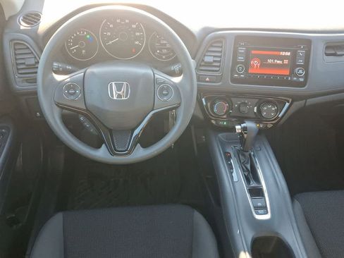 Used 2022 Honda HR-V LX image 27