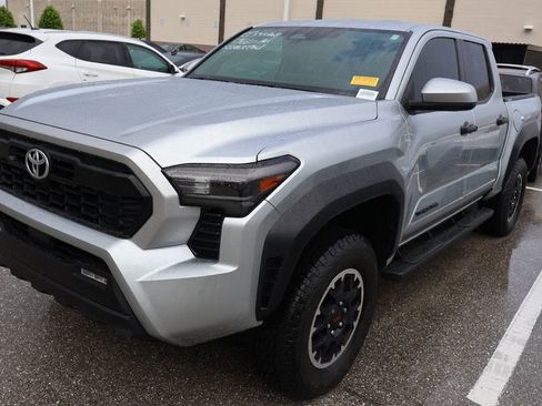 Used 2024 Toyota Tacoma TRD Off-Road AWD/4WD image 2
