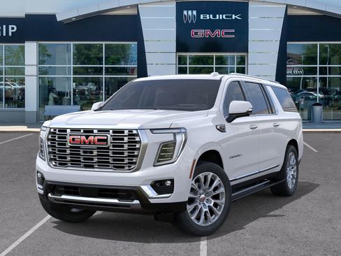New 2026 GMC Yukon XL Denali image 8