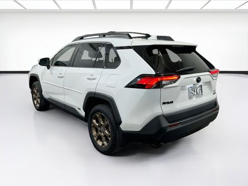 Used 2023 Toyota RAV4 AWD Hybrid image 6