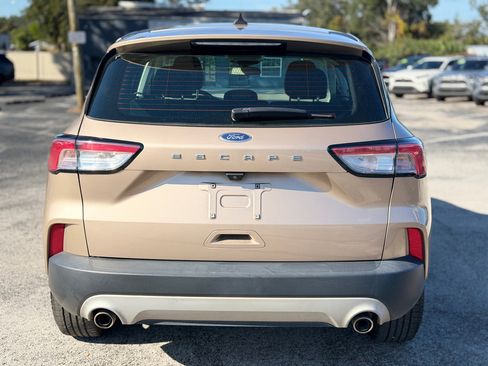Used 2021 Ford Escape S image 4