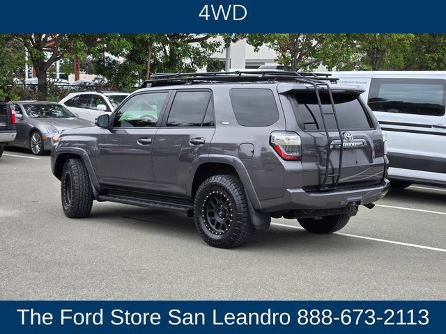 Used 2016 Toyota 4Runner SR5 Premium AWD/4WD image 5