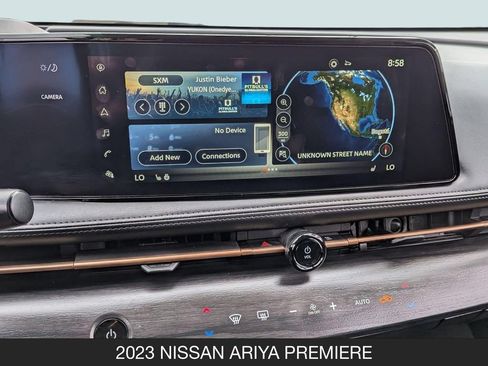 Used 2023 Nissan Ariya FWD image 28