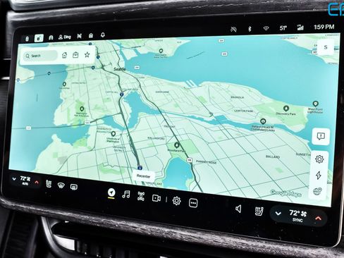 Used 2025 Rivian R1S Adventure image 25