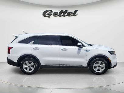 Used 2023 Kia Sorento LX