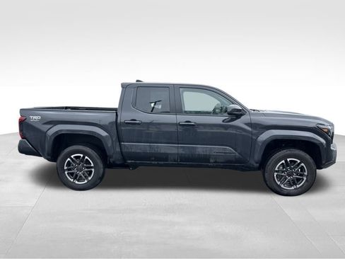 Certified 2025 Toyota Tacoma TRD Sport image 6