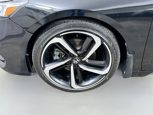 Used 2019 Honda Accord Sport image 8