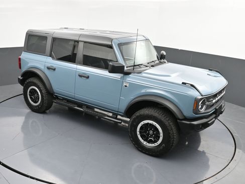 Used 2023 Ford Bronco Big Bend w/ Sasquatch Package AWD/4WD image 32