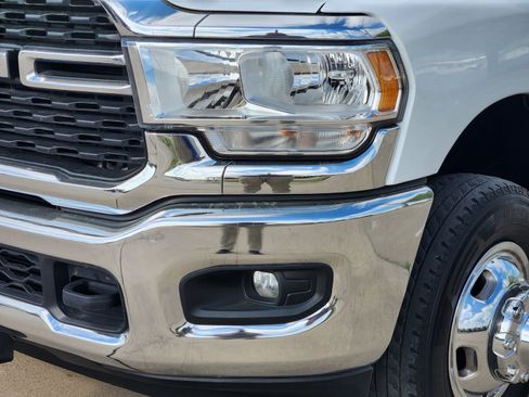 Used 2024 RAM 3500 Big Horn AWD/4WD image 9