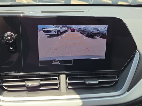 New 2026 Chevrolet Trax RS w/ Sunroof Package FWD image 23