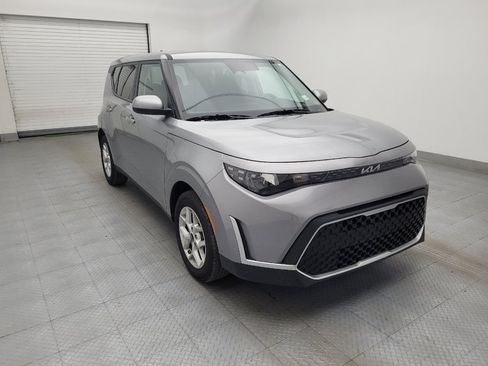 Used 2025 Kia Soul S FWD image 13