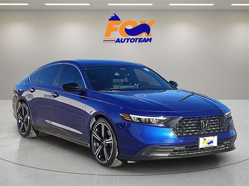 Used 2024 Honda Accord Sport image 7