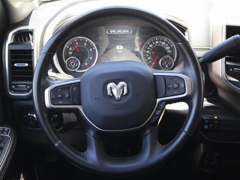 Used 2024 RAM 2500 Laramie AWD/4WD image 12