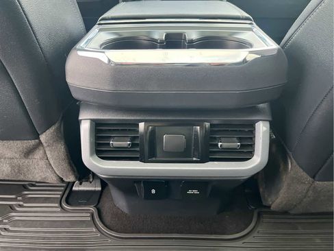 Used 2022 Ford F150 Lariat w/ Max Trailer Tow Package image 31