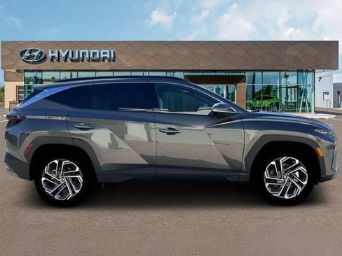 New 2026 Hyundai Tucson Limited image 9