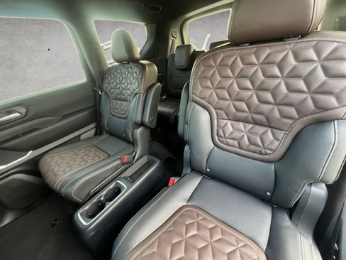 New 2026 Nissan Armada Platinum RWD image 23