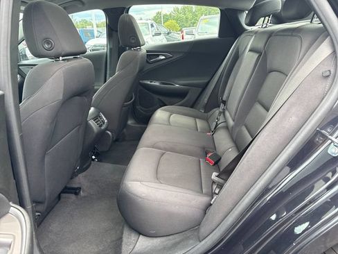 Used 2023 Chevrolet Malibu LT FWD image 30