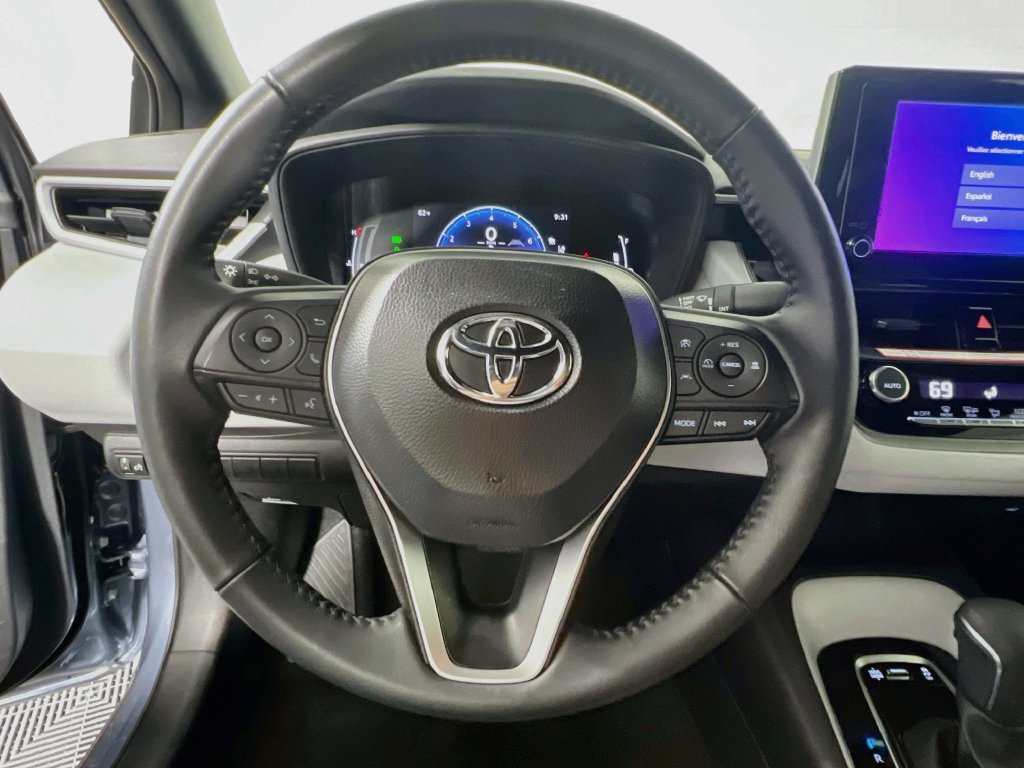Used 2026 Toyota Corolla SE FWD image 15