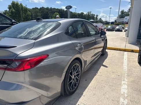 Used 2025 Toyota Camry XSE FWD image 19