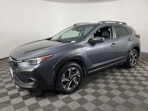 Used 2024 Subaru Crosstrek 2.0i Premium AWD/4WD image 8