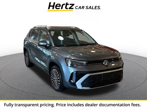 Used 2026 Volkswagen Taos SE FWD image 1