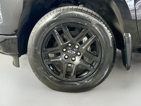 Used 2024 Chevrolet Silverado 1500 RST w/ Convenience Package II AWD/4WD image 38