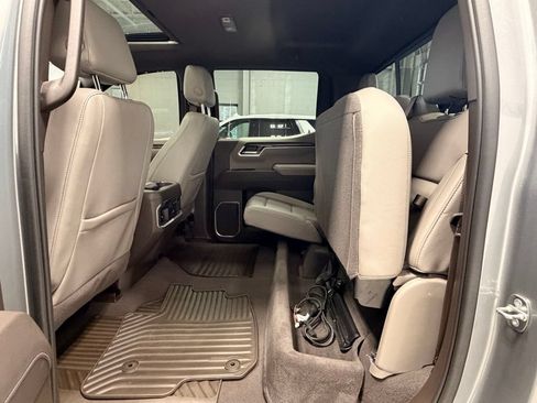 Used 2023 Chevrolet Silverado 1500 LTZ w/ LTZ Convenience Package II AWD/4WD image 26