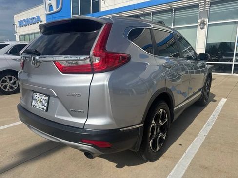 Used 2018 Honda CR-V Touring image 4