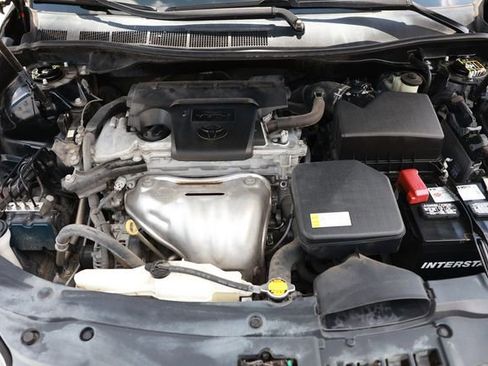 Used 2015 Toyota Camry LE image 49