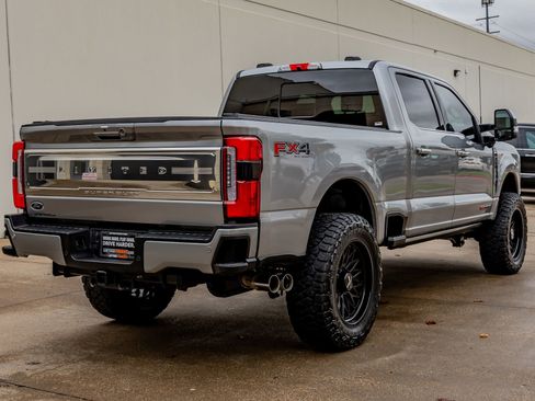 Used 2024 Ford F250 Limited w/ FX4 Off-Road Package image 10