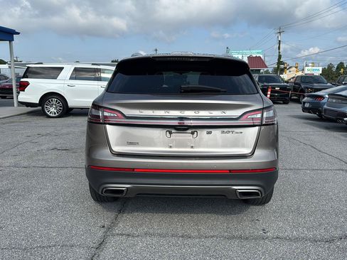 Used 2020 Lincoln Nautilus Reserve w/ Equipment Group 201A AWD/4WD image 4