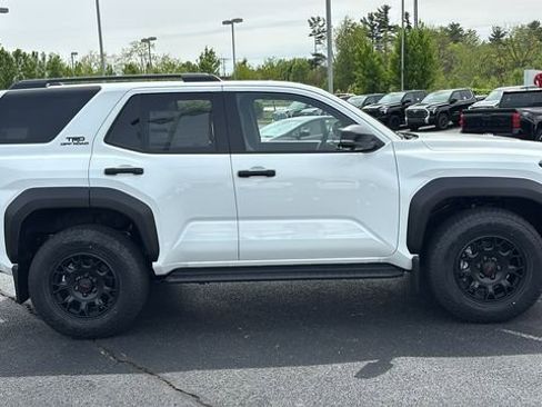 New 2026 Toyota 4Runner TRD Off-Road Premium AWD/4WD image 30