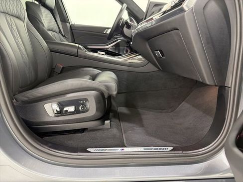 Certified 2024 BMW X7 M60i w/ Executive Package AWD/4WD image 22