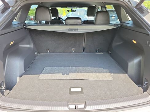 Used 2023 Volkswagen Atlas Cross Sport SE FWD image 13