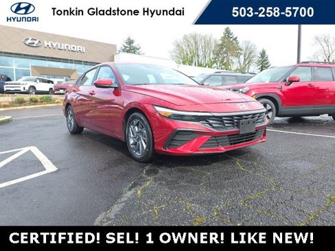 Certified 2024 Hyundai Elantra SEL image 2