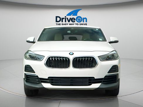 Used 2022 BMW X2 xDrive28i w/ Convenience Package AWD/4WD image 17