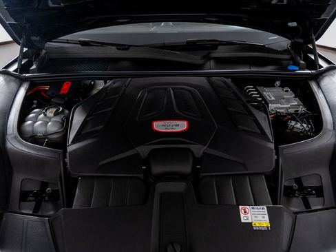 Used 2023 Porsche Cayenne Turbo image 56