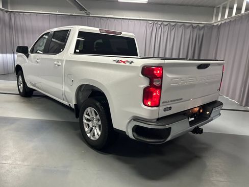 Used 2023 Chevrolet Silverado 1500 LT AWD/4WD image 5