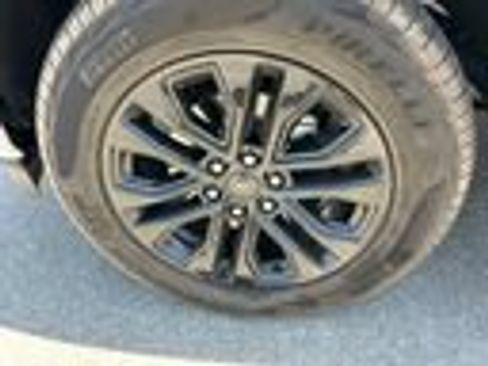 Used 2025 Ford F150 XLT w/ Equipment Group 302A MID AWD/4WD image 18