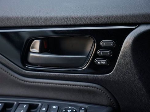 New 2026 Honda Odyssey Touring image 23