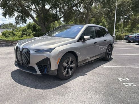 Certified 2025 BMW iX xDrive50 AWD/4WD image 8