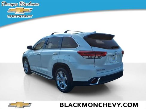 Used 2019 Toyota Highlander Limited FWD image 5