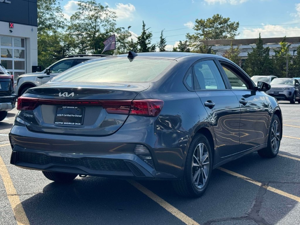 Certified 2024 Kia Forte LXS FWD image 7