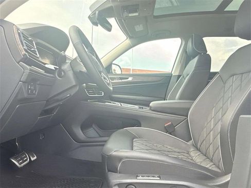 New 2026 Volkswagen Atlas SEL Premium R-Line image 11