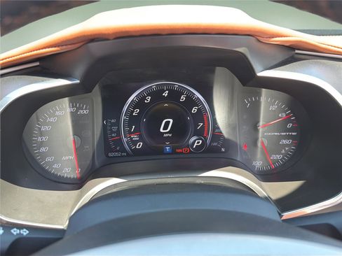 Used 2015 Chevrolet Corvette Stingray Convertible w/ 3LT Preferred Equipment Group RWD image 13